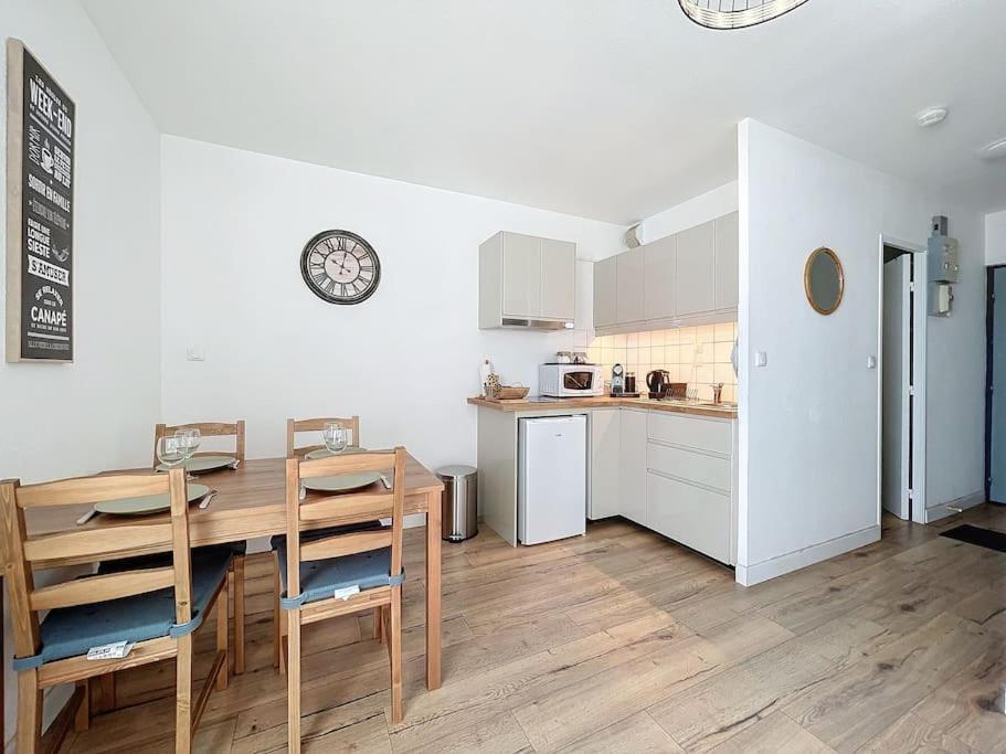 Apartment 3348 - A 200m De La *